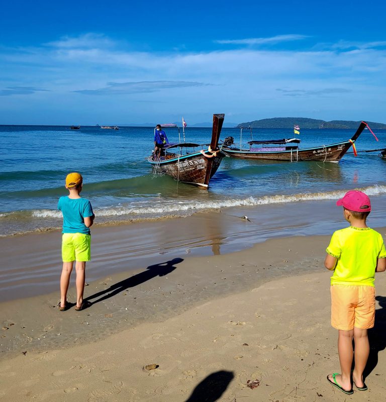 Ao Nang Beach met kinderen. Rondreis Thailand
